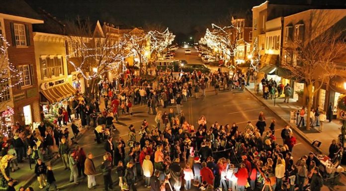 Annual Christmas Walk – Downtown Hinsdale Christmas Walk in Hinsdale, IL